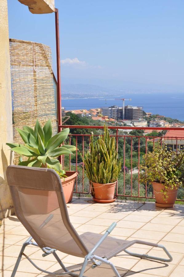 Ferienwohnung Casa Sperone - Ospedale Papardo Messina Exterior foto